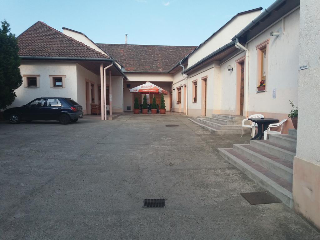Hotel Rakoczi Panzio Debrecín Exteriér fotografie